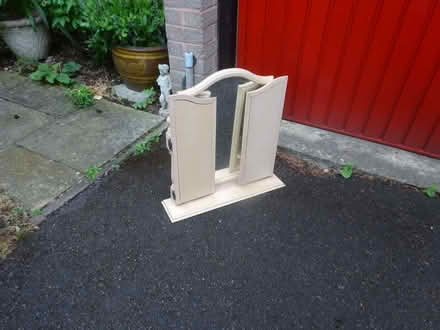 Photo of free Dressing Table Mirror (Royal Wootton Bassett SN4) #4