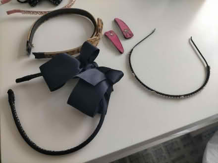 Photo of free Jewellery and hair assesories (Stevenage SG1) #2