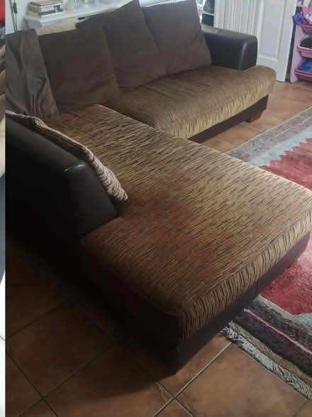Photo of free Corner / L shaped sofa (Godmanchester) #1