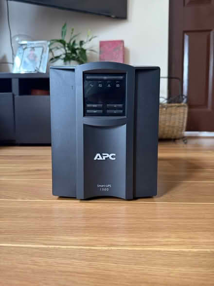 Photo of free APS Smart-UPS 1500 (Watford - WD25) #1