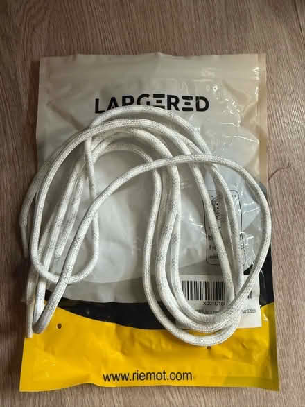 Photo of free Spare shoelaces (Oswestry SY11) #1