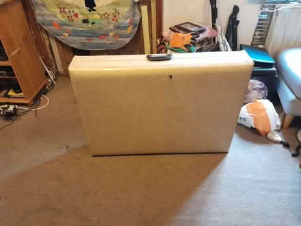 Photo of free Folding massage table (City Centre NR1) #3