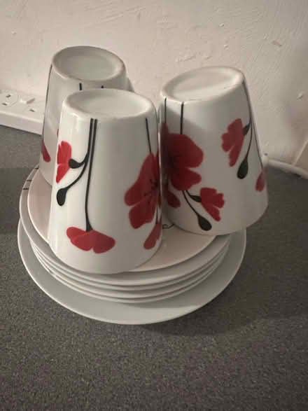 Photo of free Crockery and cups (CH41) #4