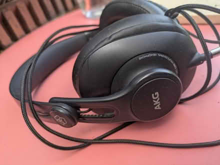 Photo of free Overear wired headphones (Meanwood, LS7) #3