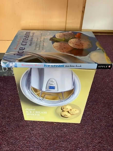 Photo of free Ice cream machine with book (Kempston) #1