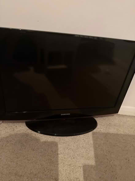 Photo of free Samsung tv (Cr36nh) #1