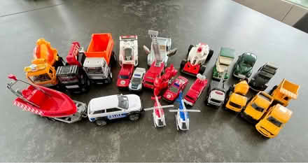 Photo of free Collection of toy vehicles (Cheltenham GL51) #1