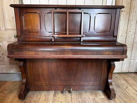 Photo of free piano (Freehold LA1) #1