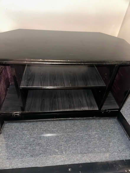 Photo of free Tv stand (Birkenhead) #3