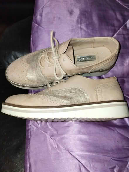 Photo of free Trainers women size 3 (Bloxwich.walsall WS3) #1