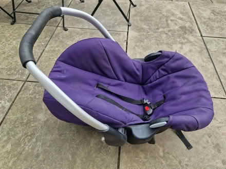 Photo of free car seat 0+ (newborn - baby 12 months) (Bog Gate TW9) #3