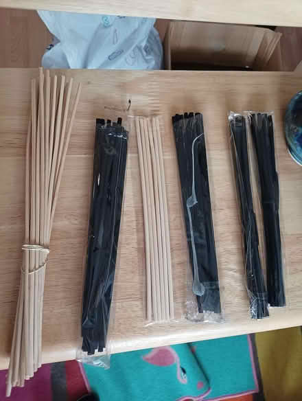 Photo of free Diffuser sticks (RG2 south Reading) #1