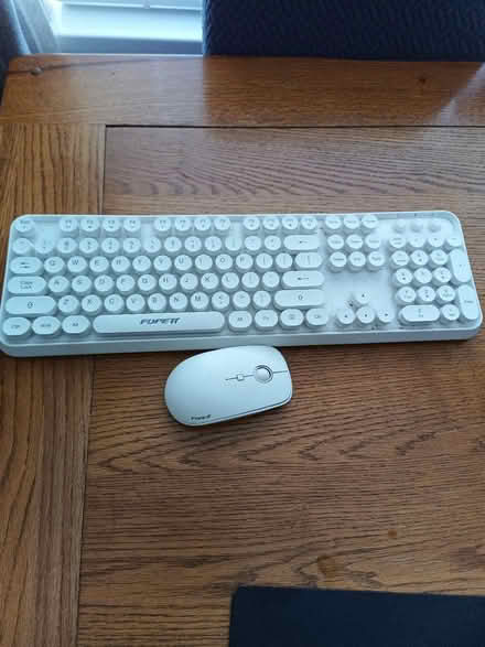 Photo of free Wireless keyboard & mouse (Henbury) #1