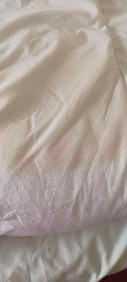 Photo of free Used king size micro fibre duvet (RG2 south Reading) #2