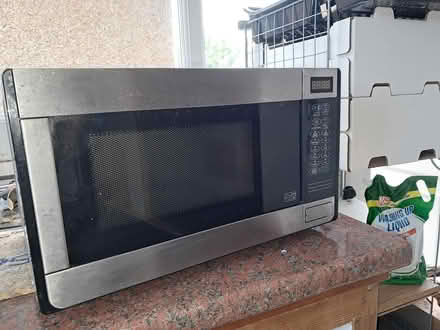 Photo of free microwave and grill in nailsea (Nailsea BS48) #1