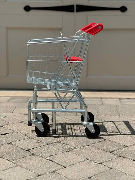 Photo of free large selection of kids toys (Centerville, off Yankee St.) #1