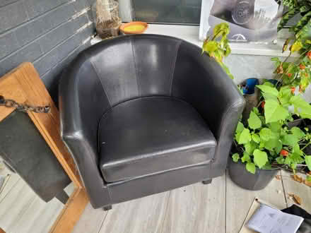 Photo of free Black chair (Roughcote ST3) #1