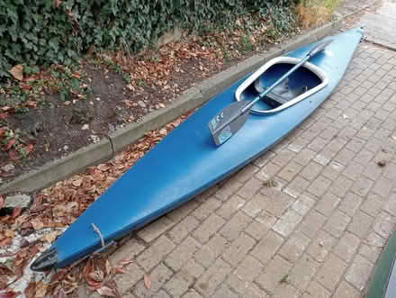 Photo of free Kayak with paddles (Kidlington OX5) #1