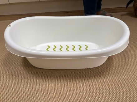 Photo of free Baby Bath (Hitchin/Letchworth) #1