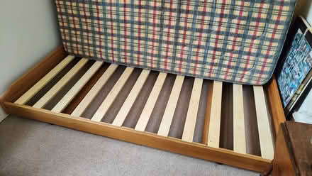 Photo of free Single 'pull out' bed (Osney OX2) #1