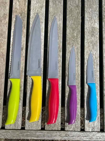 Photo of free Knife block (Canon pyon) #2