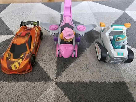 Photo of free Paw Patrol and Racing Car Toys (Kingston KT2) #1