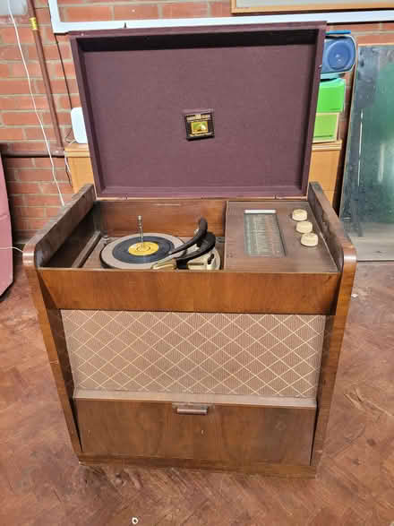 Photo of free Gramophone 1950's (Baldslow TN34) #1