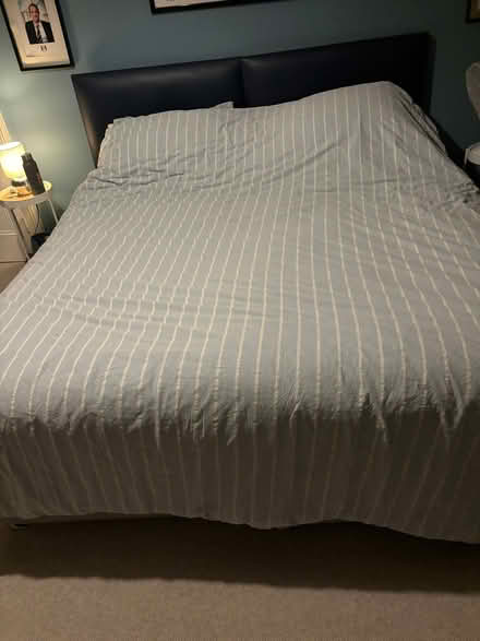 Photo of free Two single divan beds & mattresses (Putney, SW15) #3