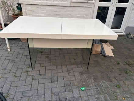 Photo of free 6-8 person dining table (Newbury park) #4