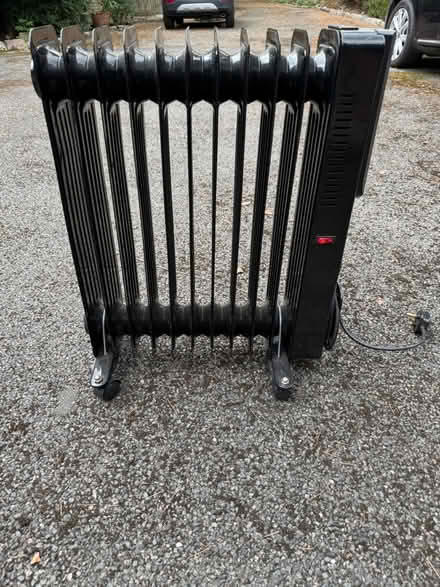 Photo of free Oil Filled Radiator (Hillingdon UB10) #1