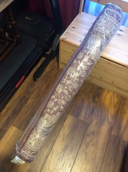 Photo of free Floor Rug (Disraeli HP13) #1