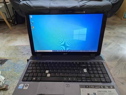 Photo of free Old laptop (Lowedges S8) #1