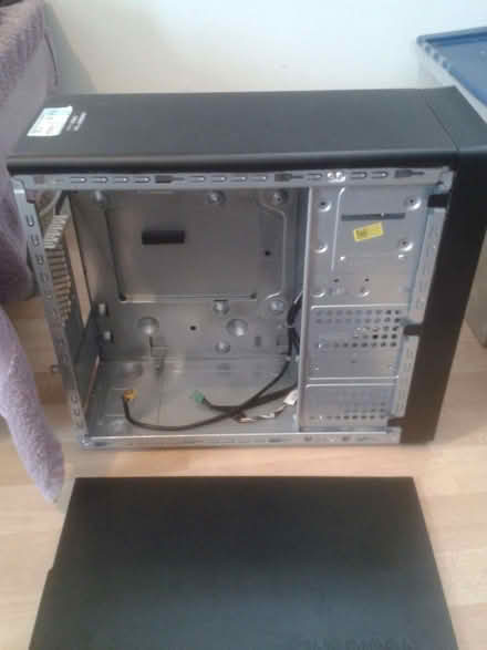 Photo of free PC Case Empty Dell Inspiron 2009 (Lower Earley RG6) #2