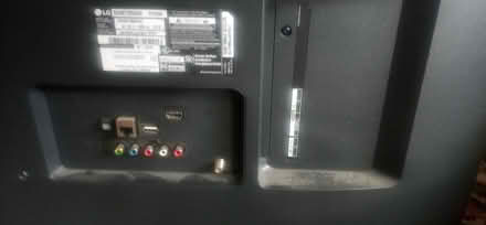 Photo of free (DEFECTIVE) 55 inch LG led tv (Bayshore) #2