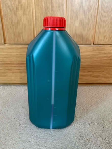 Photo of free Castro Magnatec Oil 5W-40 (Odd Down) #2