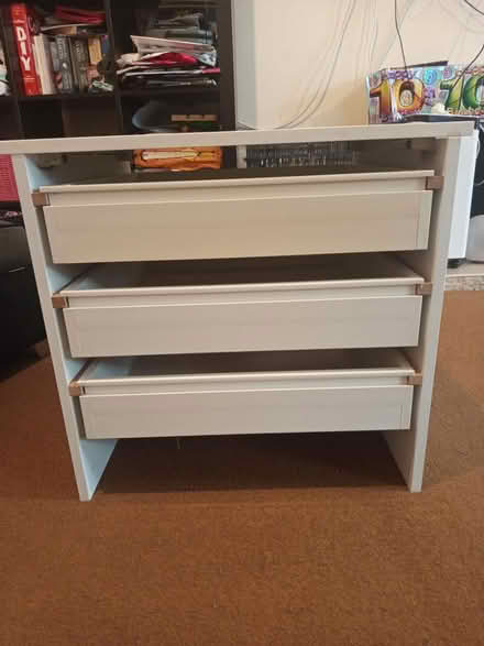 Photo of free Small chest of drawers (Shirley CR0) #1