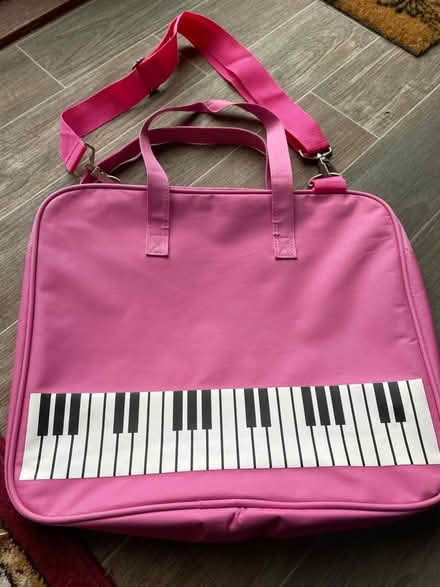 Photo of free Pink tote bag with piano logo (Upper Largo KY8) #1