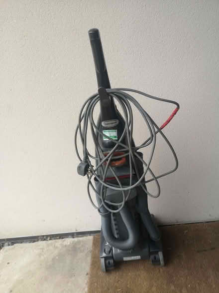 Photo of free Hoover bagless vacuum cleaner (Barbourne WR1) #2
