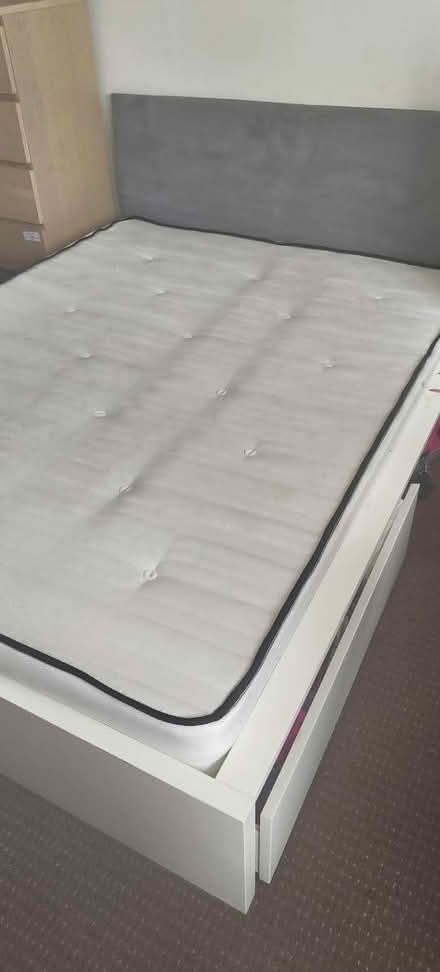 Photo of free King size bed with mattress (Hanwell W7) #3