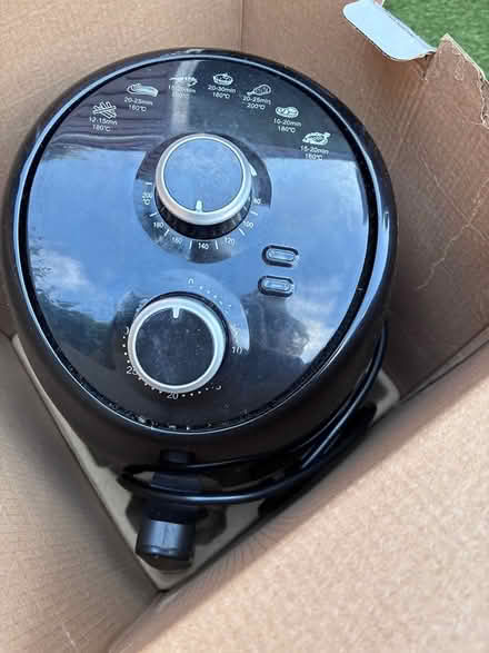 Photo of free Small air fryer (Barkingside) #1