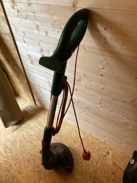 Photo of free Edge trimmer (Aylesbury HP19) #1