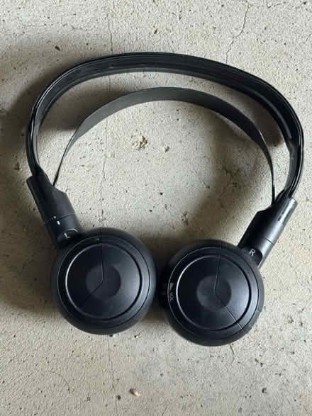 Photo of free Honda entertainment sys headphones (Downers Grove - South) #1