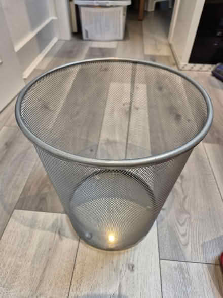 Photo of free Bin/waste paper basket (Sheering CM22) #1