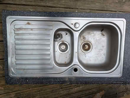 Photo of free Franke kitchen sink (Skelsmergh LA8) #1