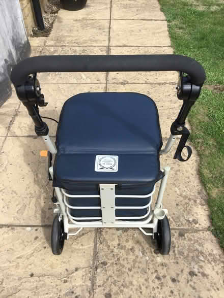 Photo of free Combined walking aid/Shopping trolley (Moulsham CM2) #3