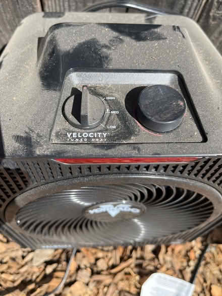 Photo of free Space heaters (Downtown Mountain View) #2