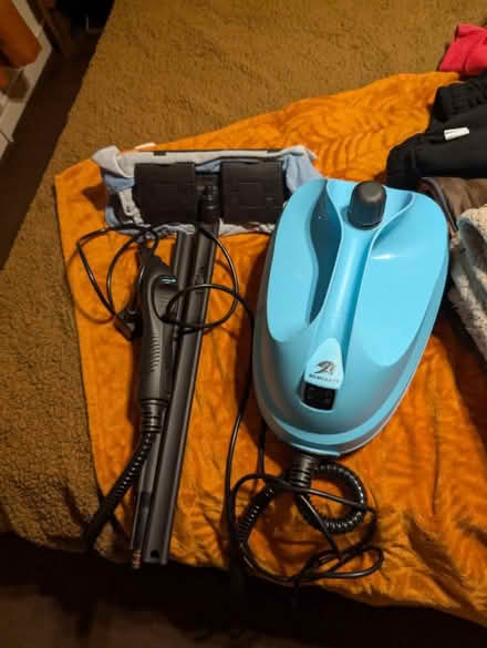 Photo of free Streamer (CB22) #1