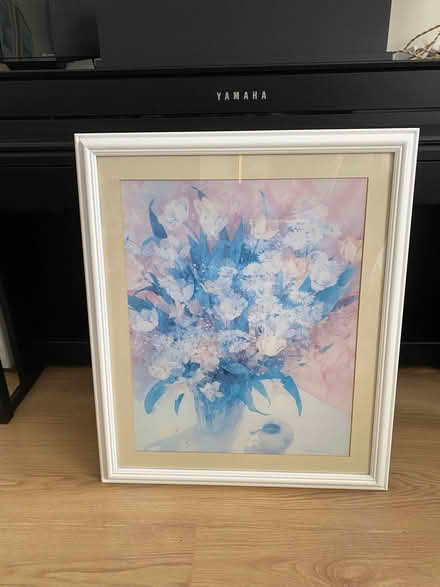 Photo of free Large picture frame (Barrow upon Soar LE12) #1