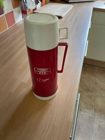 Photo of free 0.5 litre flask (CV10 Galley Common) #1