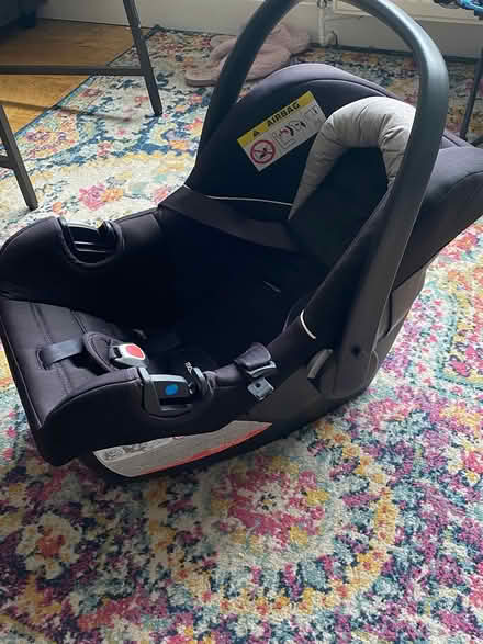 Photo of free Baby baby car seat (New Haw) #2